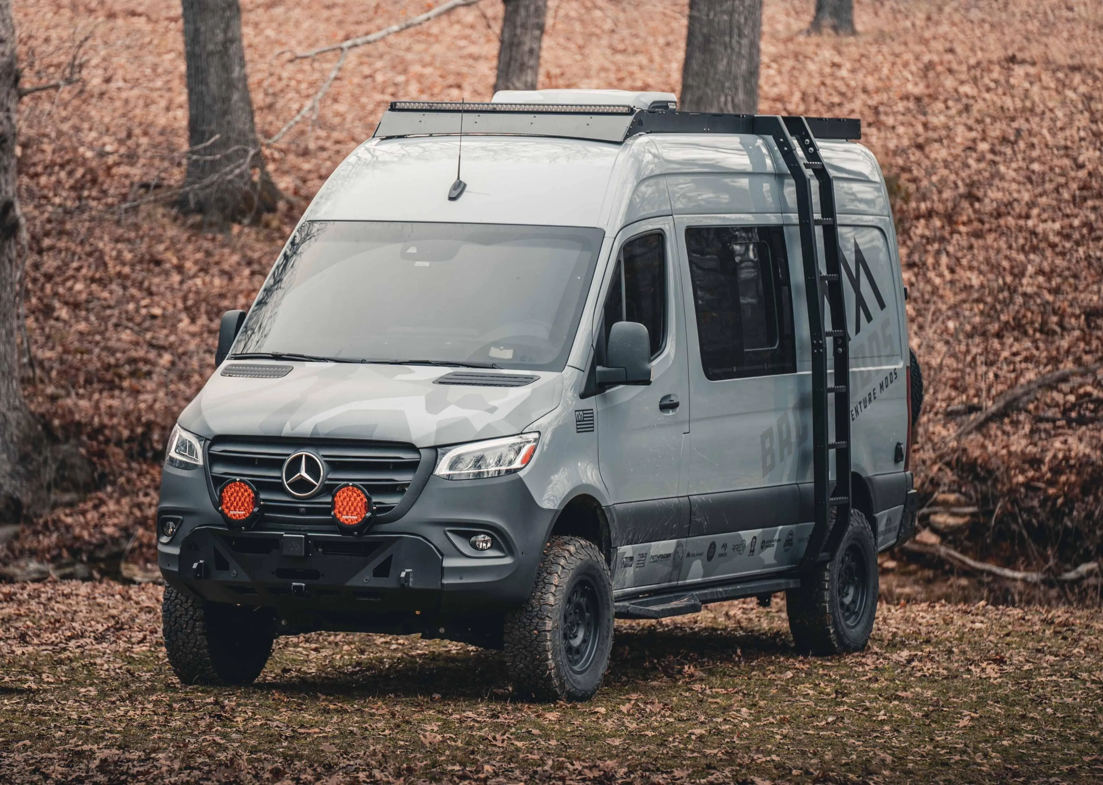 Mercedes Sprinter (2019 ) Scout Front Bumper