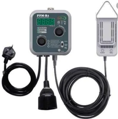 Pro-Leaf CO2 Controller & Sensor